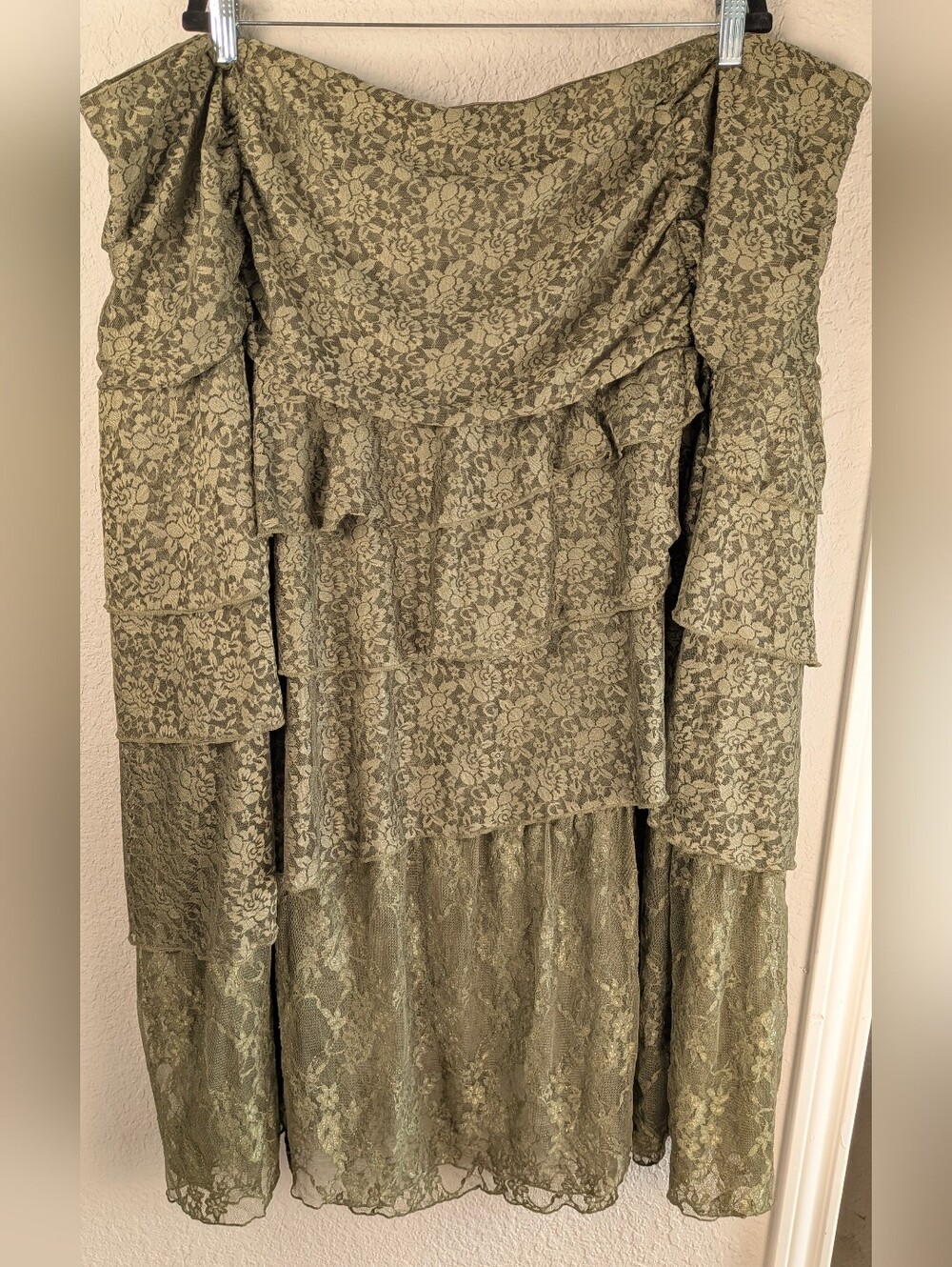 Thorn & Fable Moss Green Midi Skirt 5X Layered Lace Lined To Knee Forest Fairy